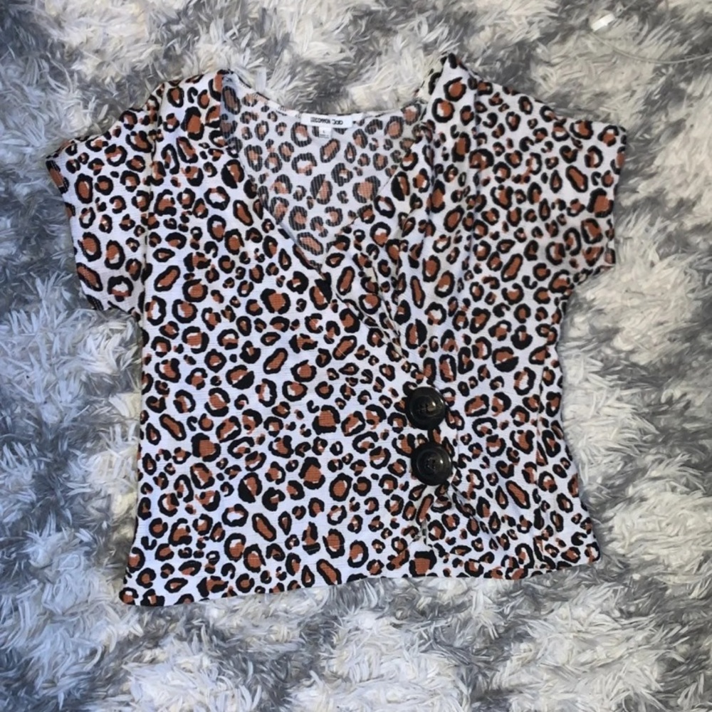 crop top